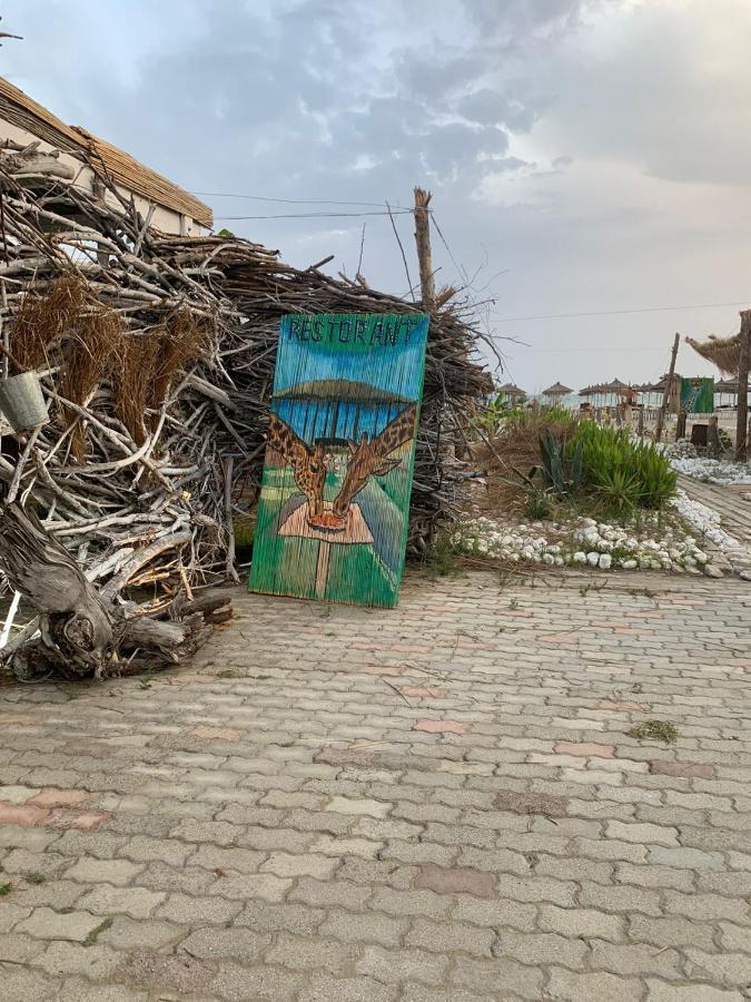 Zulu Beach Tenda Vlore Exterior photo